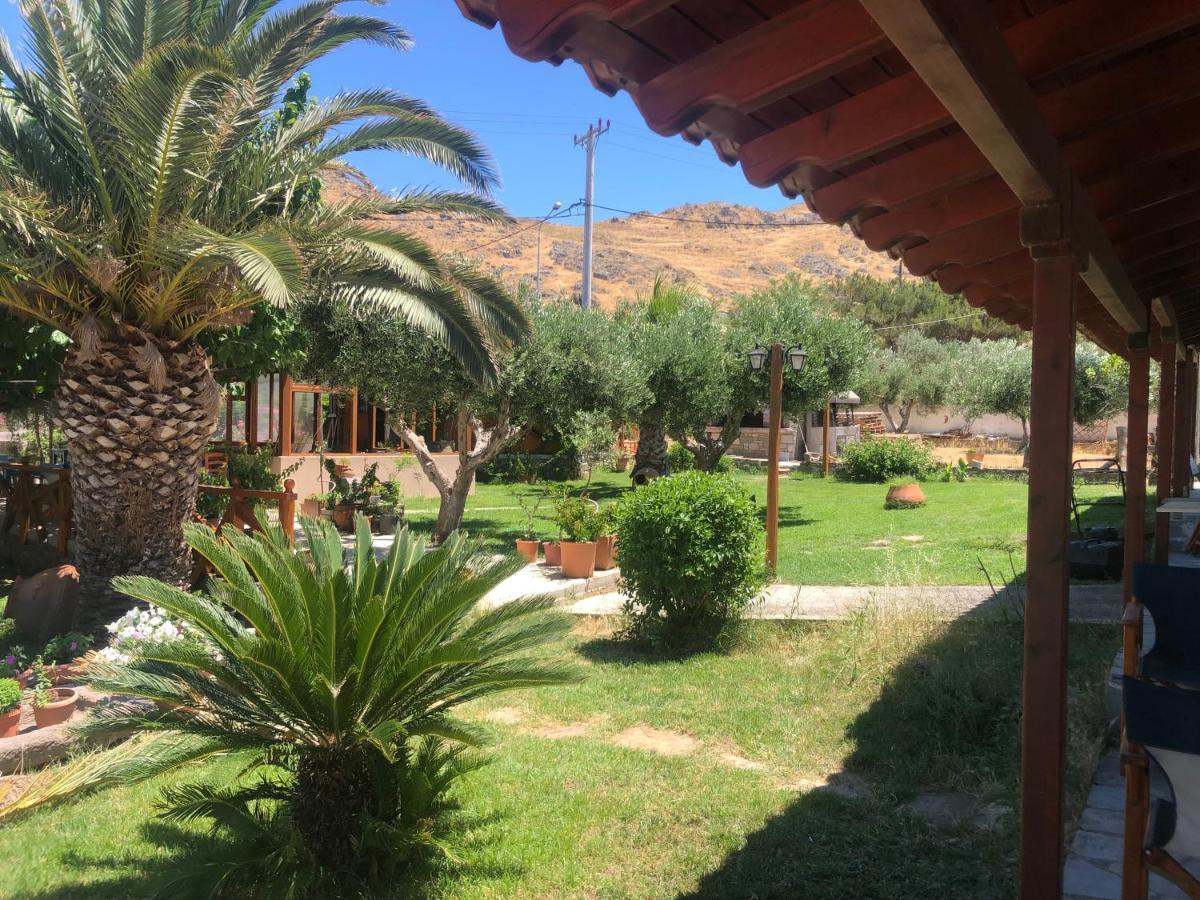 Gregory'S Village بلاتي المظهر الخارجي الصورة